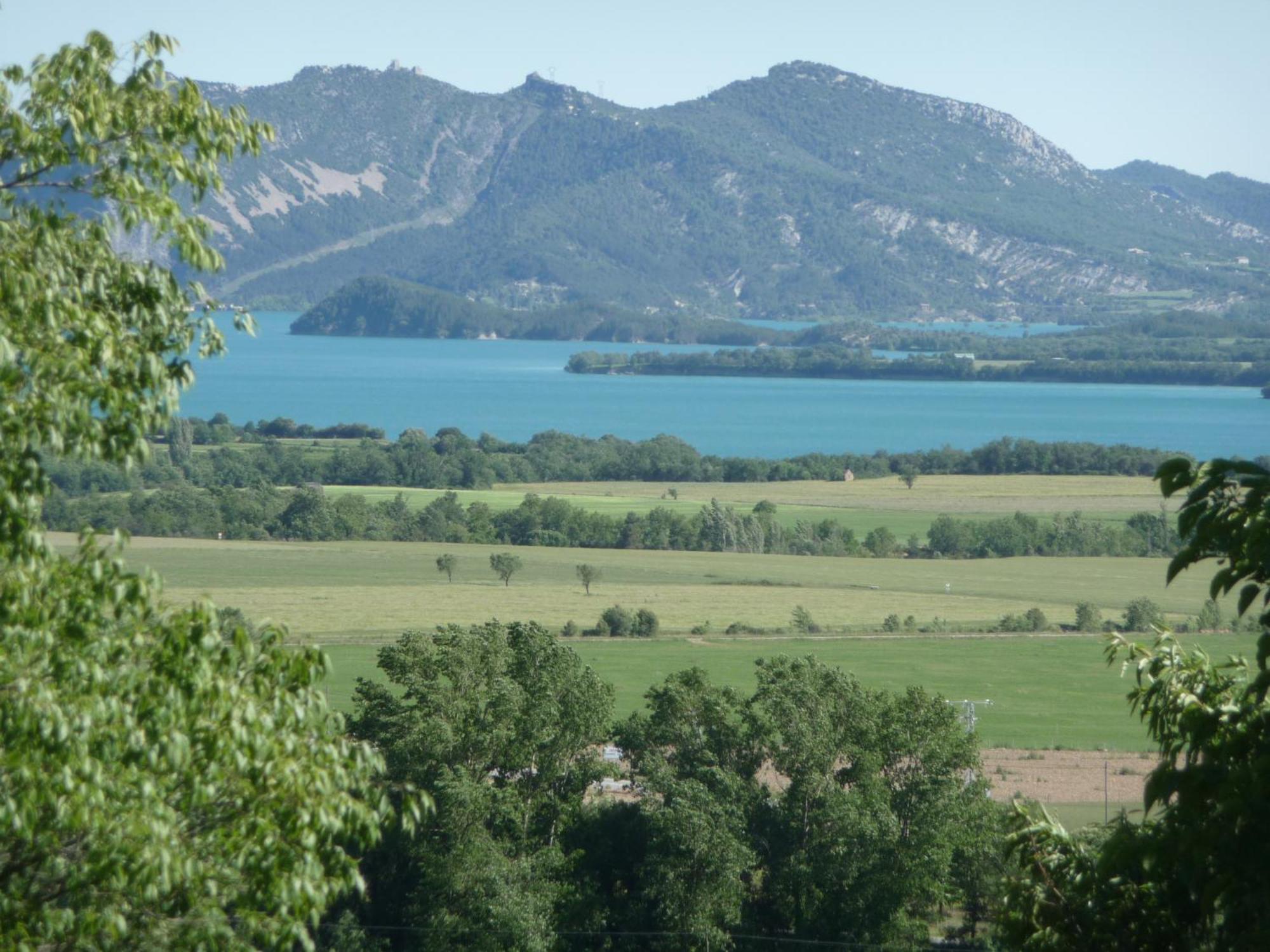 Nº7 Villa Aínsa Екстериор снимка